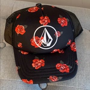 NWT Women’s Volcom Hat